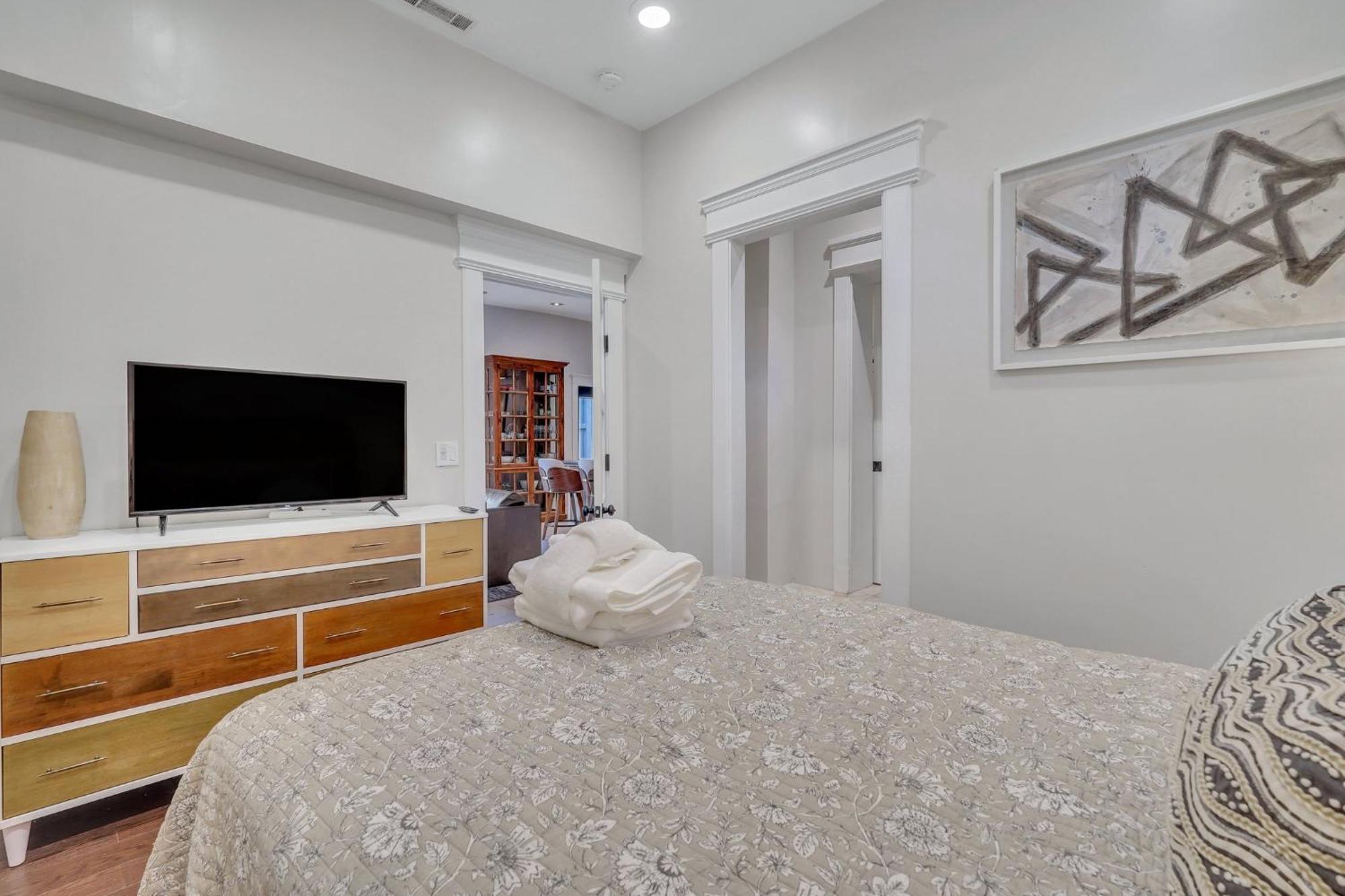 The Lincoln Loft, Near Forsyth Park With Free Parking Villa Savannah Kültér fotó